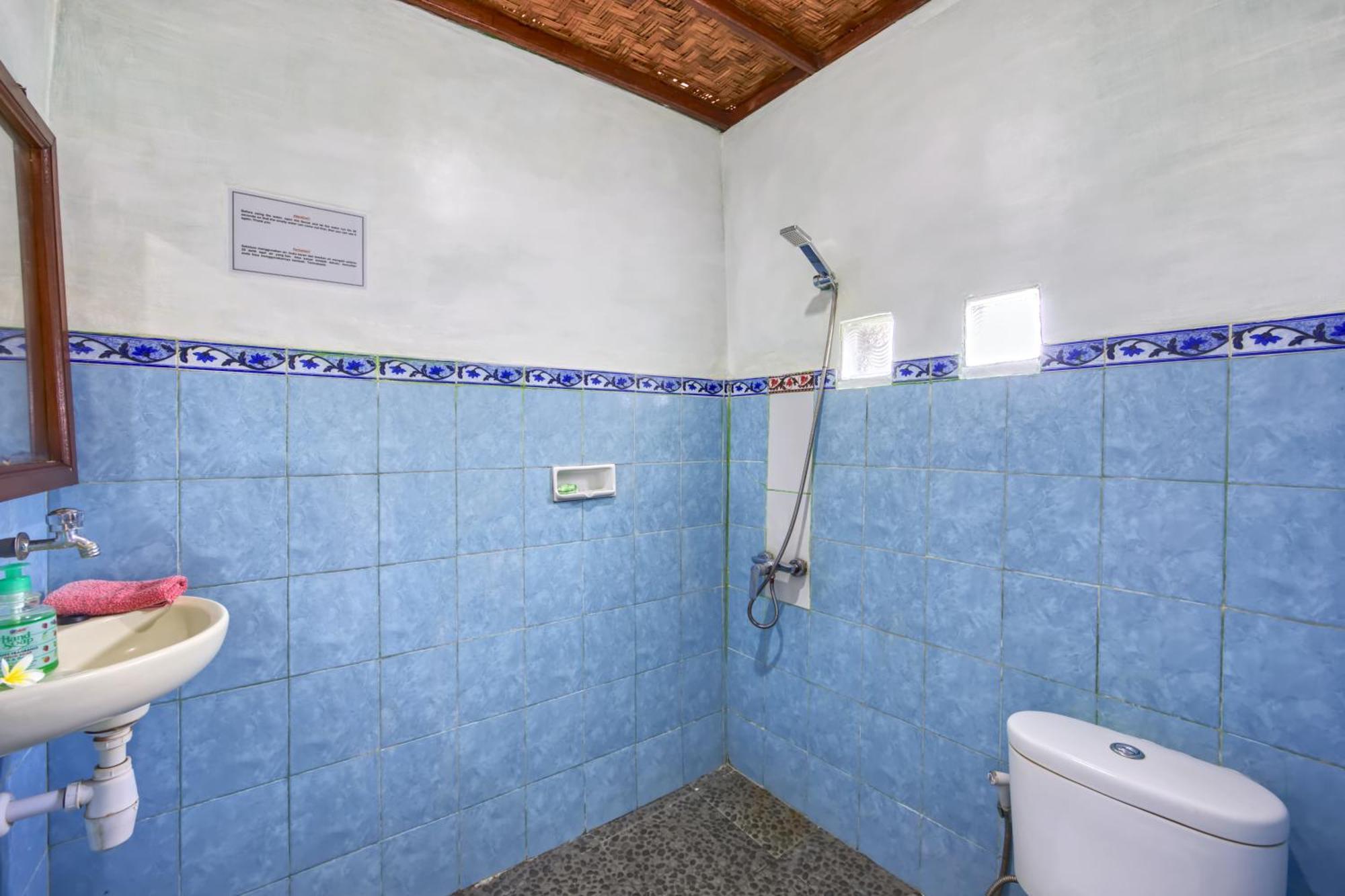 Bagus Cottage Batununggul Phòng bức ảnh