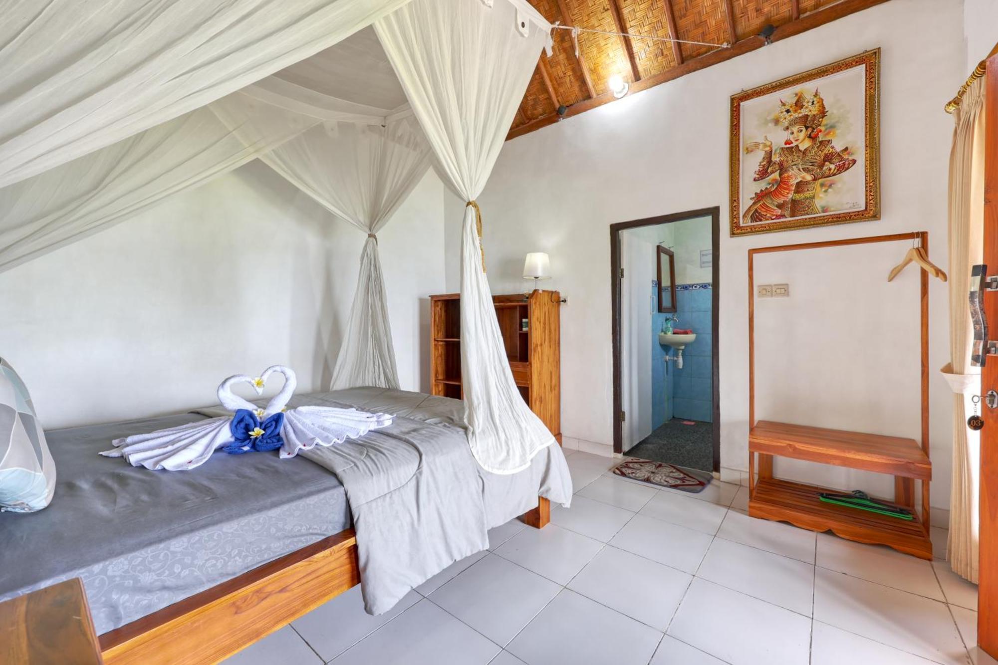 Bagus Cottage Batununggul Phòng bức ảnh