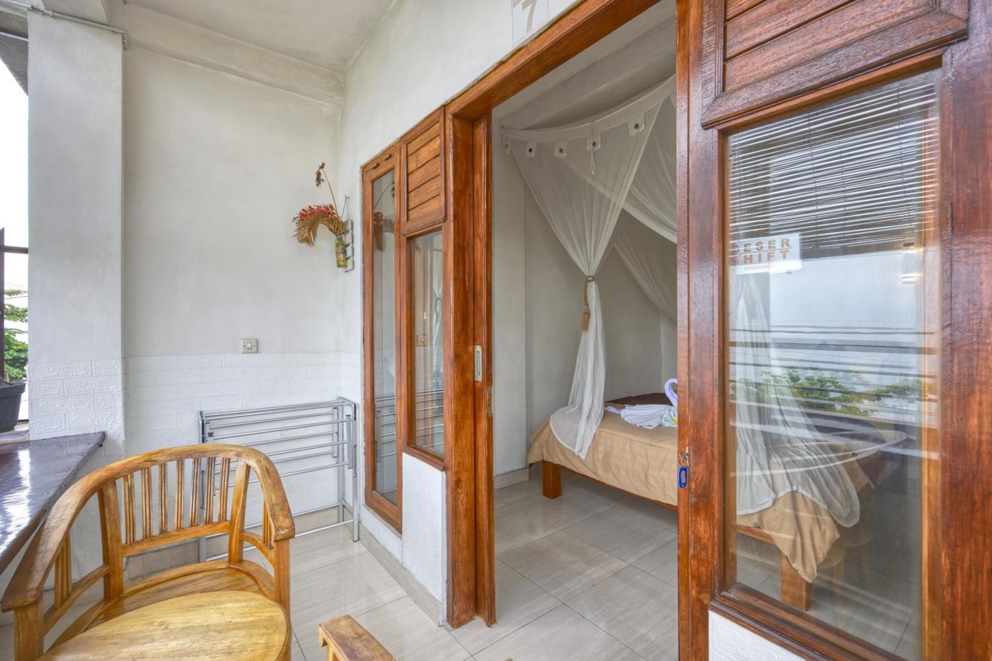Bagus Cottage Batununggul Phòng bức ảnh