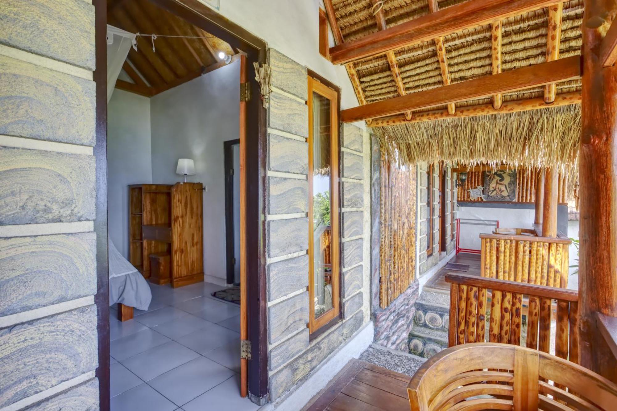 Bagus Cottage Batununggul Phòng bức ảnh